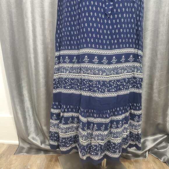 LuLu's Coveted Curated Collected Boho Paisley Low Back Maxi Dress Size M - Picture 10 of 16